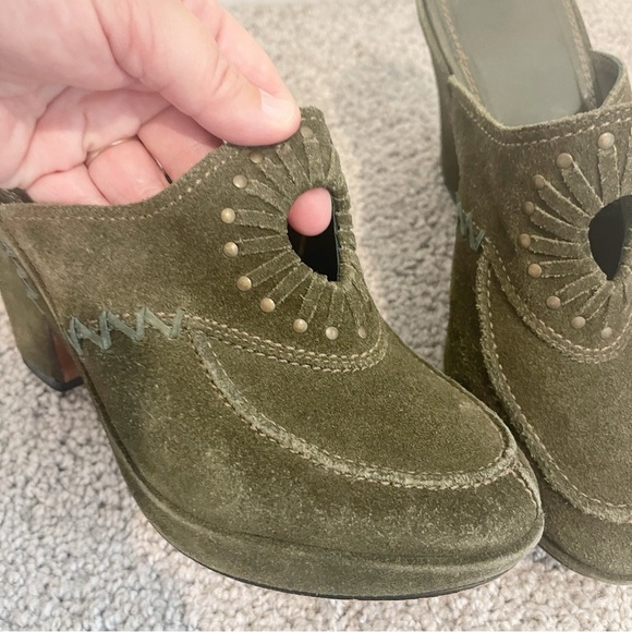 Frye Suede Clog Womens Green Sz 6 Ingrid Apron Leather Block High Heel Slip On - Picture 6 of 10
